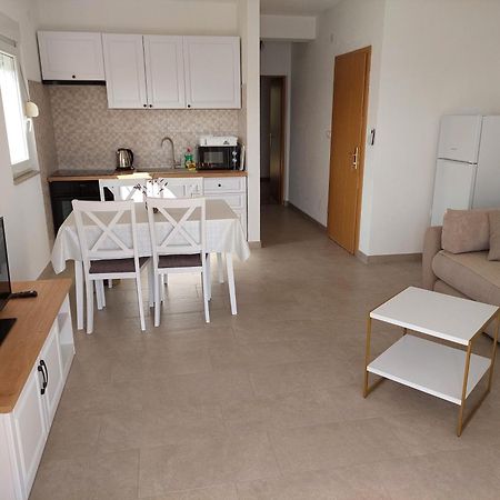 Bella Vista Daire Komarna Dış mekan fotoğraf
