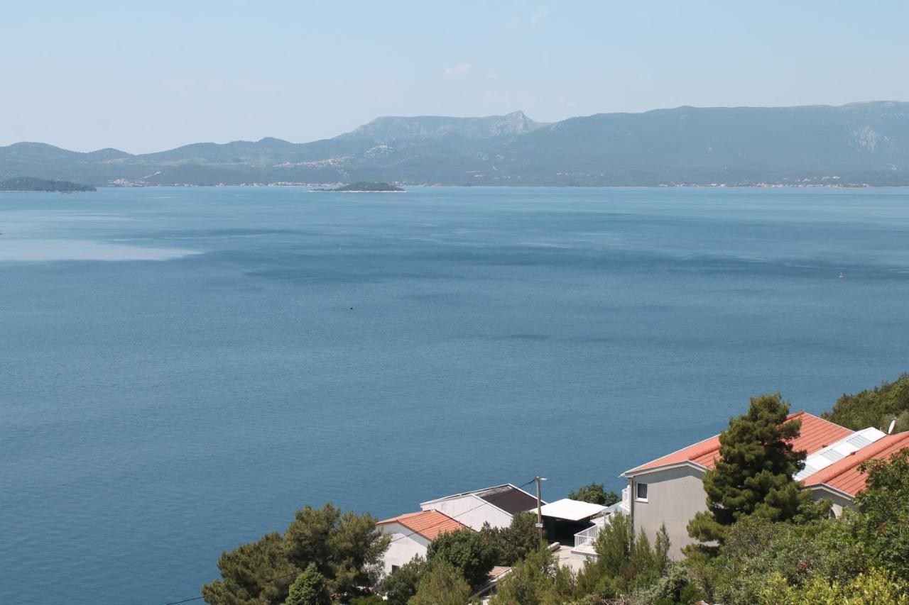 Bella Vista Daire Komarna Dış mekan fotoğraf