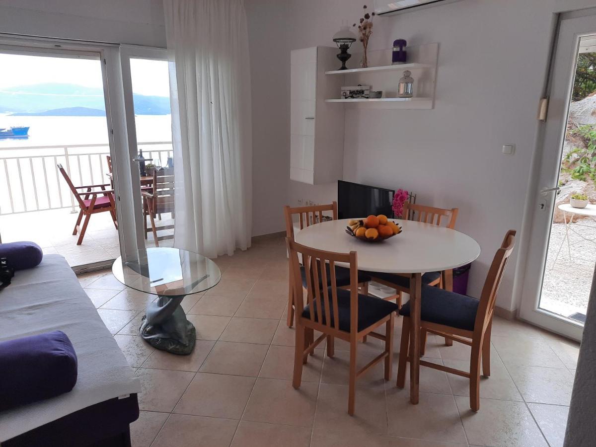 Bella Vista Daire Komarna Dış mekan fotoğraf