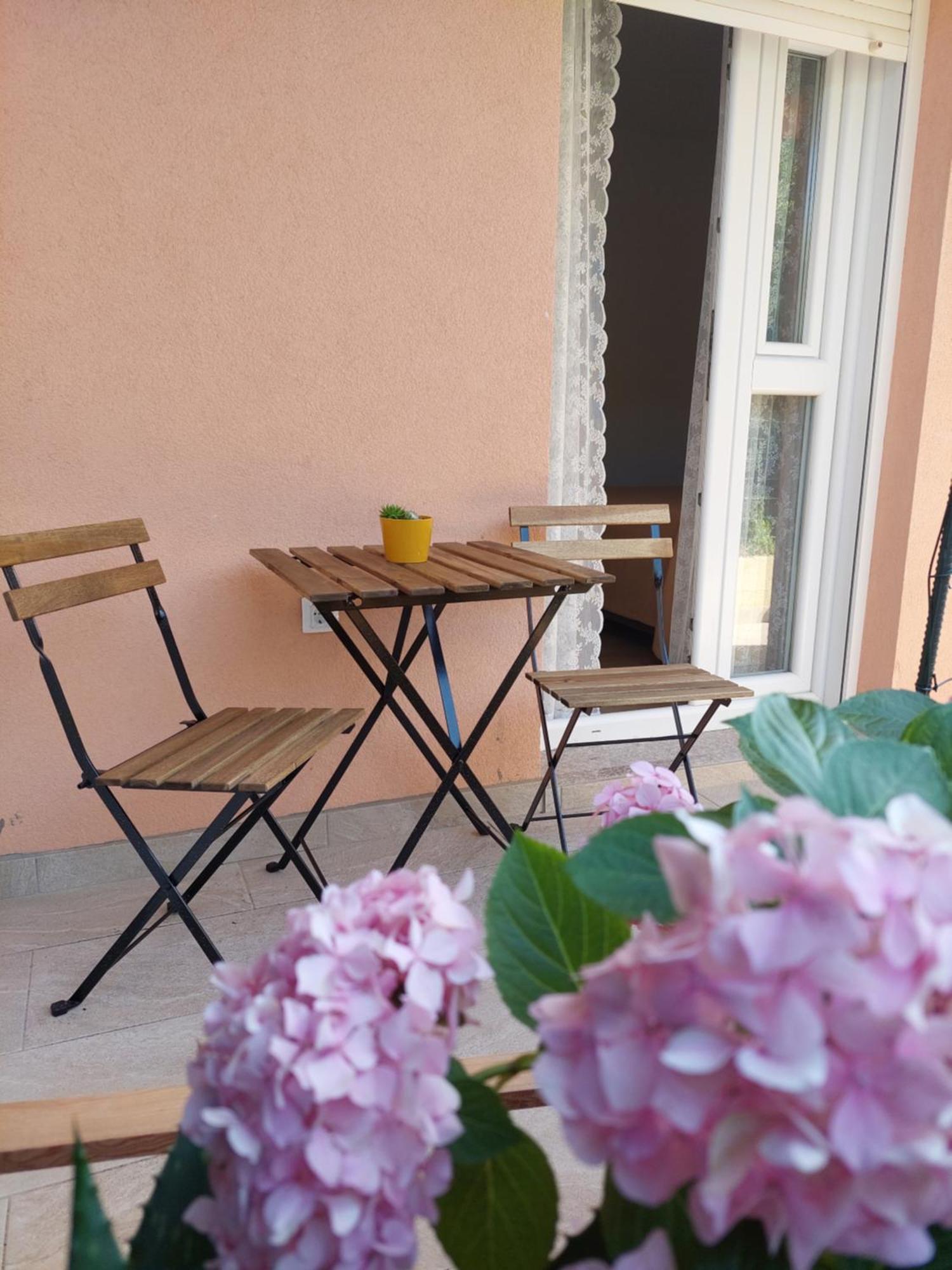Bella Vista Daire Komarna Dış mekan fotoğraf